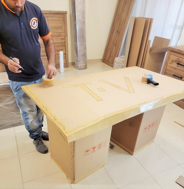 Villas-movers-in-Dubai-furniture
